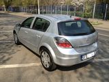 opel astra hatchback, fotografie 2