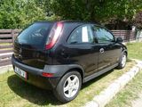 Opel Corsa 1.0 2002, fotografie 2