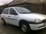 opel corsa b 1.0 12 v 1999, fotografie 2