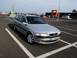 opel vectra 1.6, fotografie 3