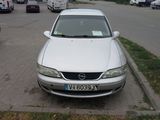 Opel Vectra B 1.8 16v, fotografie 3