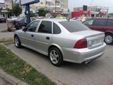 Opel Vectra B 1.8 16v, fotografie 4