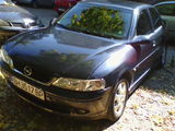 Opel Vectra B, photo 1