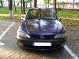 Opel Vectra B, fotografie 1