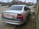 Opel Vectra B, photo 2