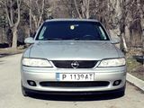 Opel Vectra B, photo 2