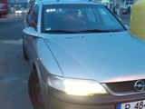 Opel Vectra B (vand / schimb), fotografie 2