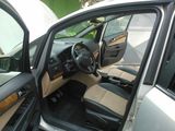 Opel Zafira 1.9 cdti , 120 CP, fotografie 3