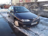 renault laguna , fotografie 3