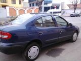 RENAULT MEGANE 2001