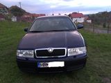 Skoda Octavia 1.6, fotografie 4