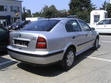 SKODA OCTAVIA 1.6I, fotografie 3