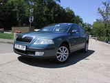 Skoda Octavia 2, 1.9 TDI, an 2006, fotografie 1