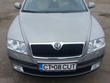 SKODA OCTAVIA II 2008, fotografie 3