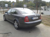 Skoda Superb 1.8T 2003, fotografie 2