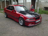 vand BMW 318 i, photo 1