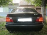 Vand BMW 318 i, photo 3