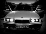 VAND BMW 318i  AN 1993, fotografie 1