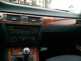 vand bmw 318i E90, photo 4