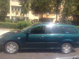 vand ford focus 2002, photo 2