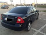 Vand Ford Focus Sedan 1.6 TDI, 110CP din 2006 - 4250 EUR, fotografie 2