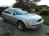 Vand Ford Mondeo, fotografie 1