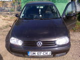 vand golf4 an 2001 1,4 benzina 3200neg