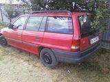 vand opel astra caravan f , fotografie 2