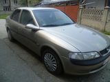 vand opel vectra 1.6 16 v 1997, fotografie 1