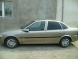 vand opel vectra 1.6 16 v 1997, photo 4