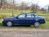 Vand Opel Vectra A 1,6 i ,an 1993, fotografie 3