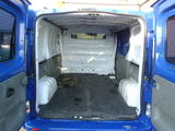 Vand Opel Vivaro an 2006, fotografie 5