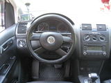 Vand Volkswagen Touran 1,9tdi 2006, inmatriculat RO in 2009, photo 3