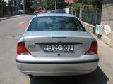 vanzare Ford Focus sedan, photo 5