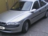 Vectra seria 100 urgent, fotografie 2