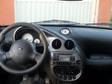  Vind auto Ford KA, photo 2