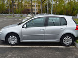 VOLKSWAGEN GOLF V 1,9 TDI, fotografie 2