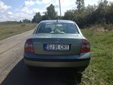 VOLKSWAGEN PASSAT, photo 2