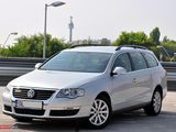 VOLKSWAGEN PASSAT 2009, photo 2