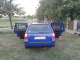 VW Golf 4, an 2000, photo 2