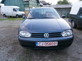 VW GOLF IV,1,4 BENZINA,2001, fotografie 1